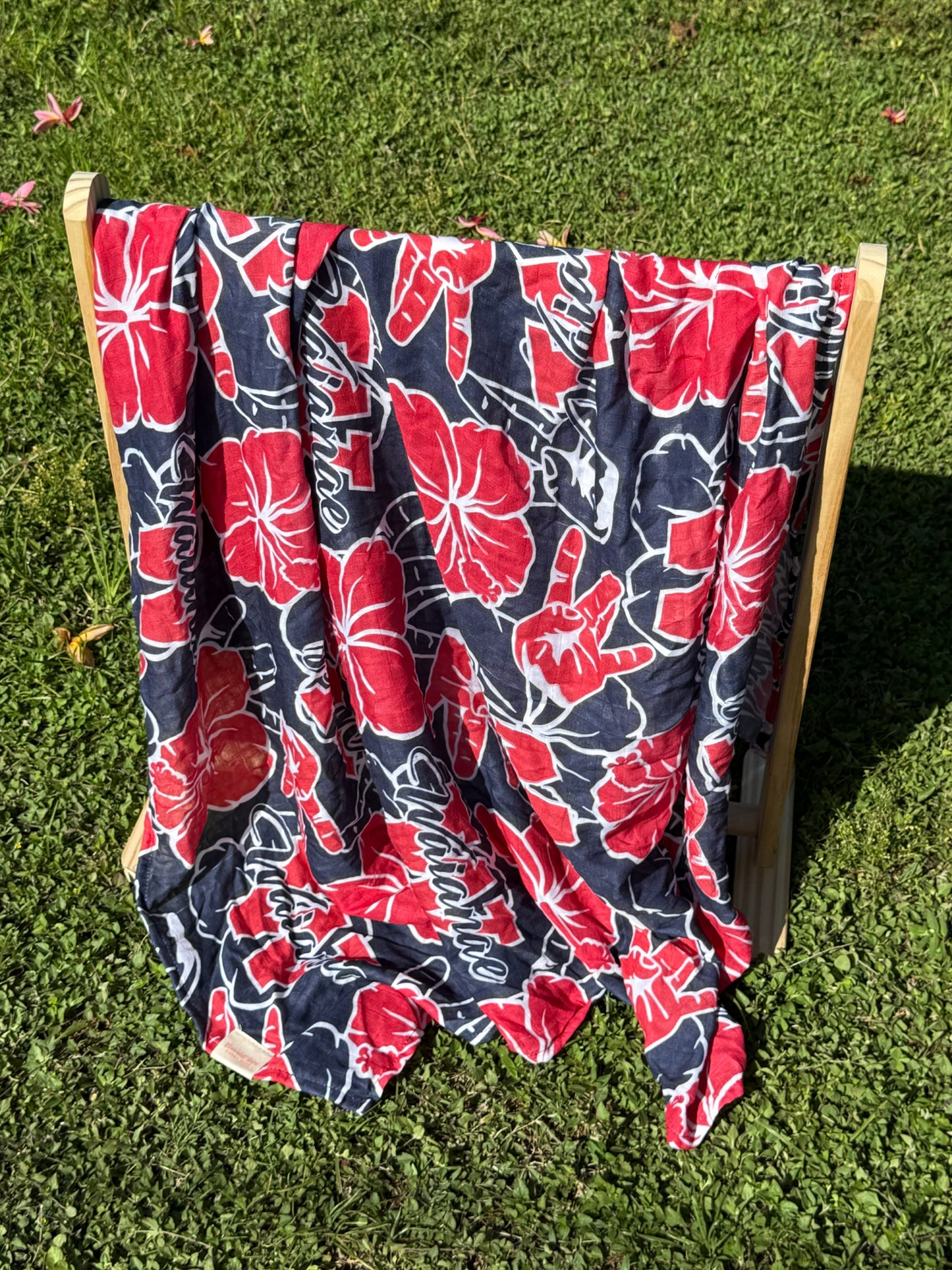 WAIANAE SWADDLE