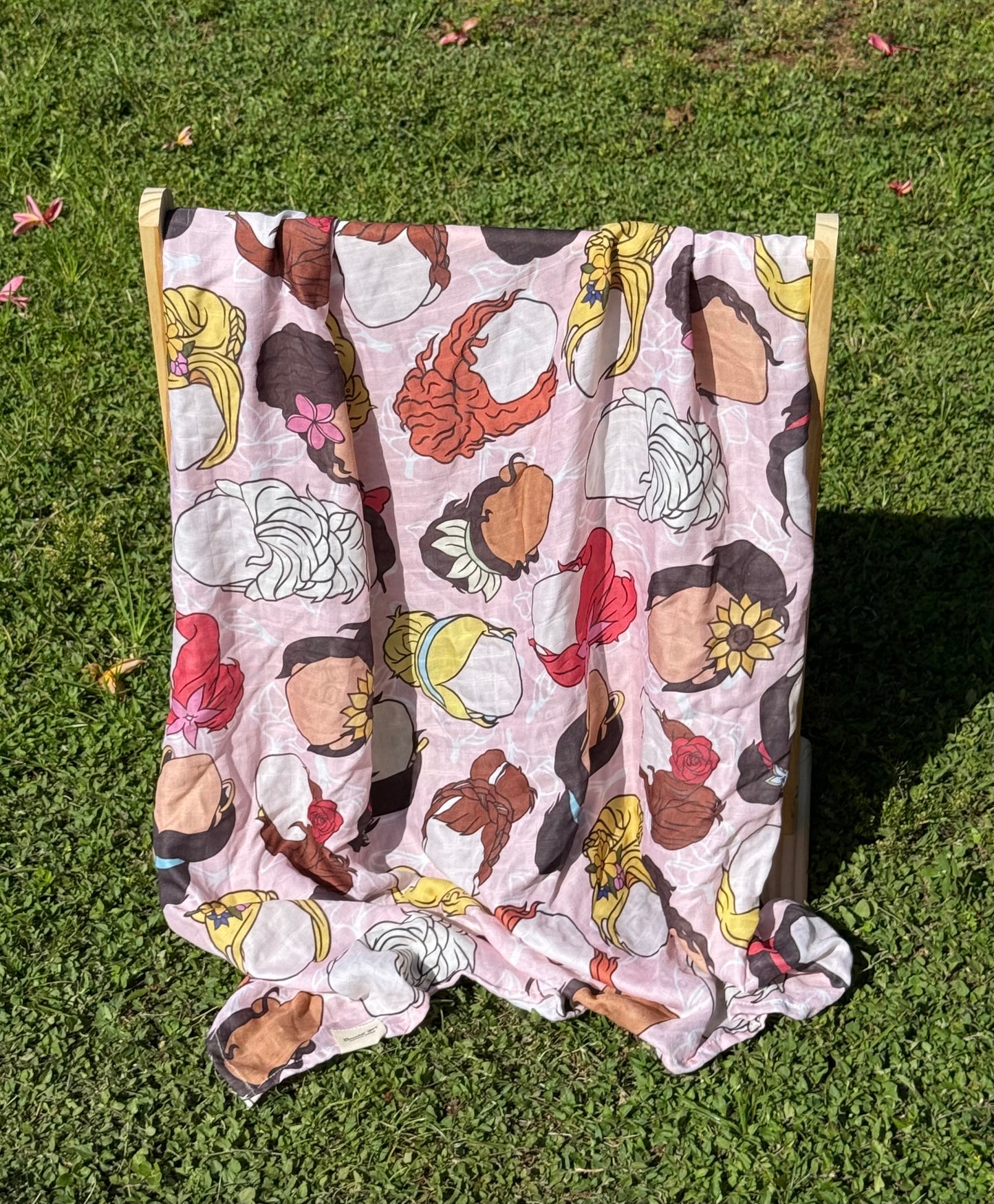 PRINCESS TITAH BUNS SWADDLE