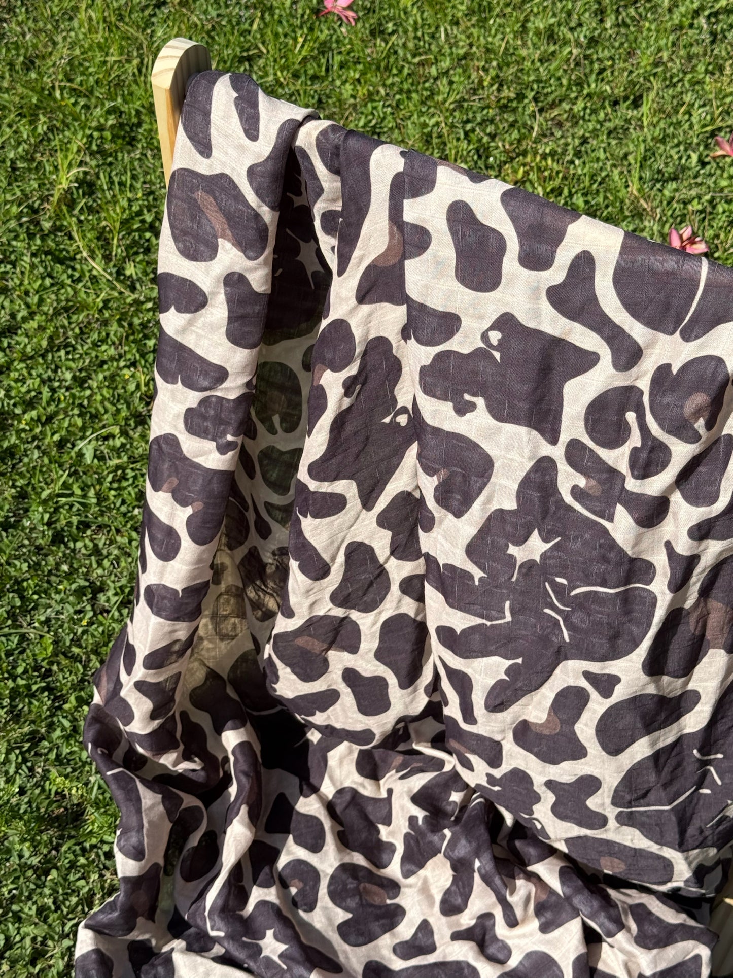 EWA BEACH CHEETAH SWADDLE