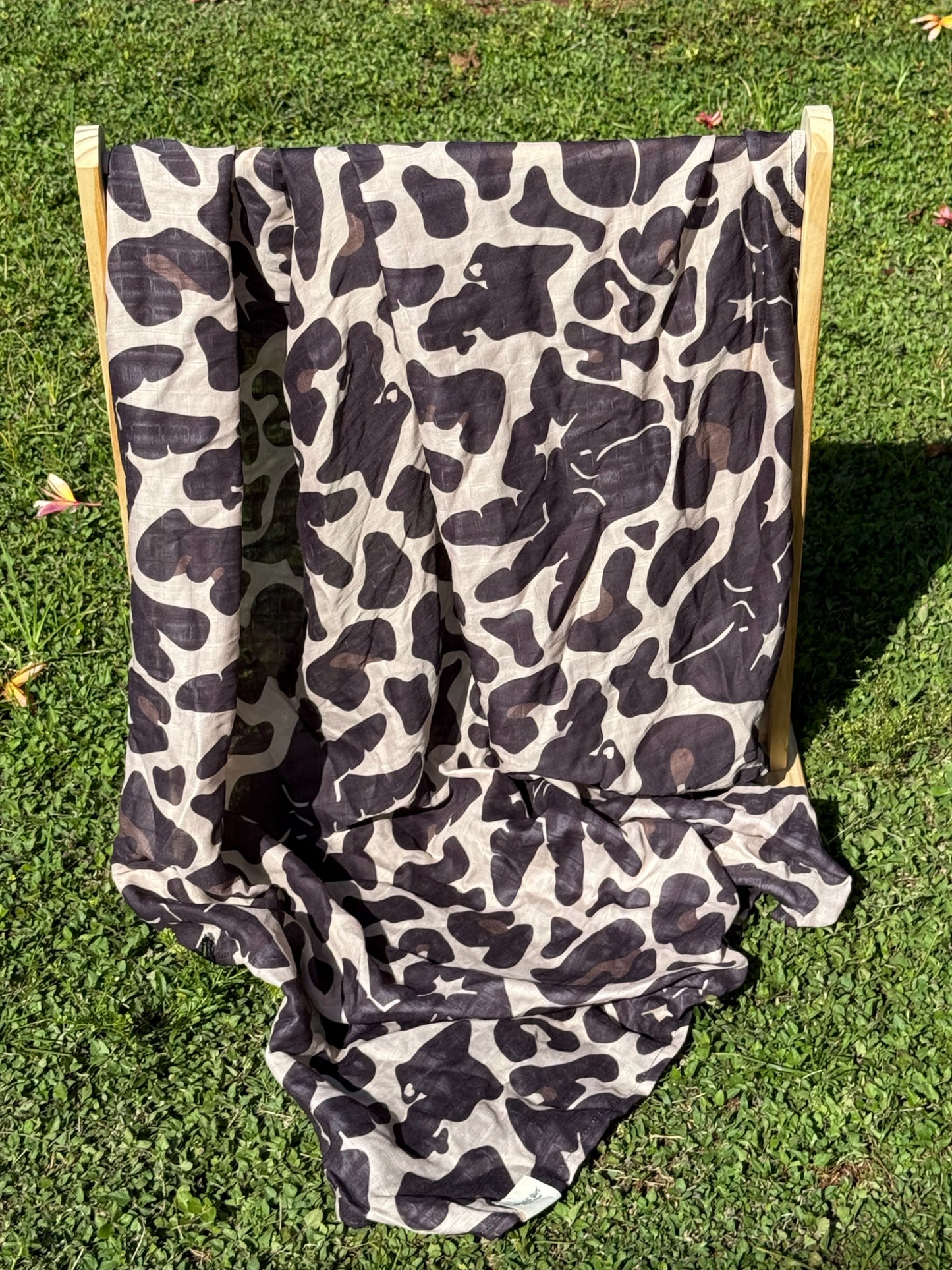 EWA BEACH CHEETAH SWADDLE